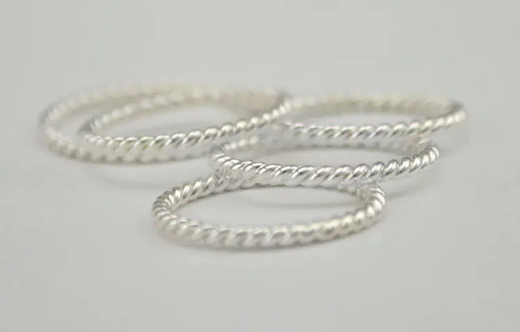 Twisted Dainty Ring