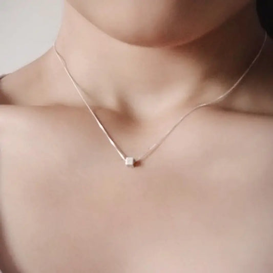 Minimalist Coin Pendant Necklace